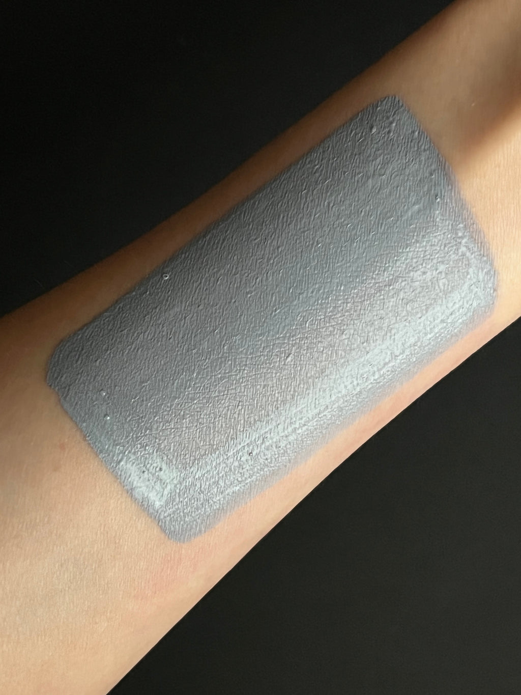 40 - Steel (Gray) Water Activated Graphic Liner