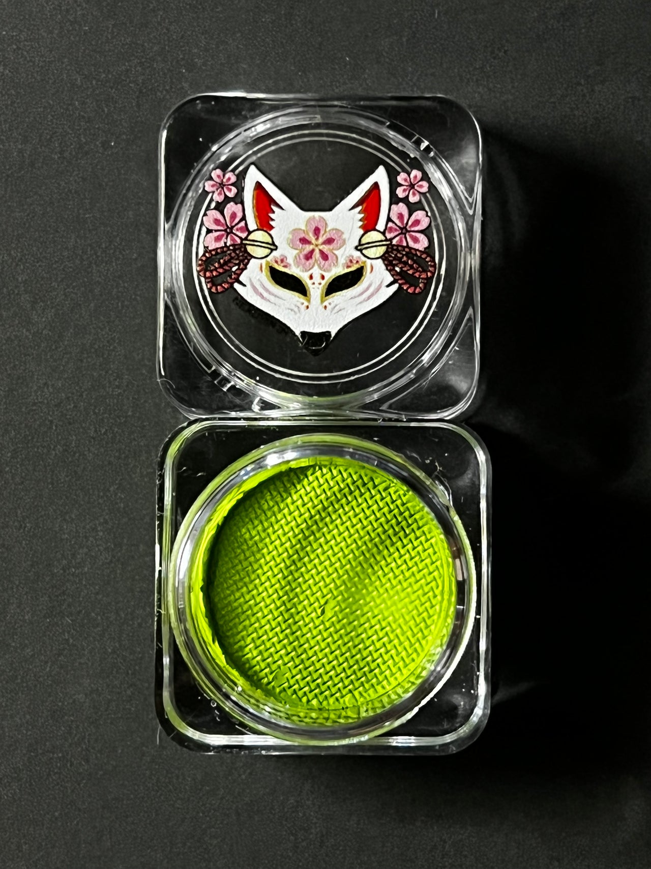 48 - Lime (Green) Water Activated Graphic Liner