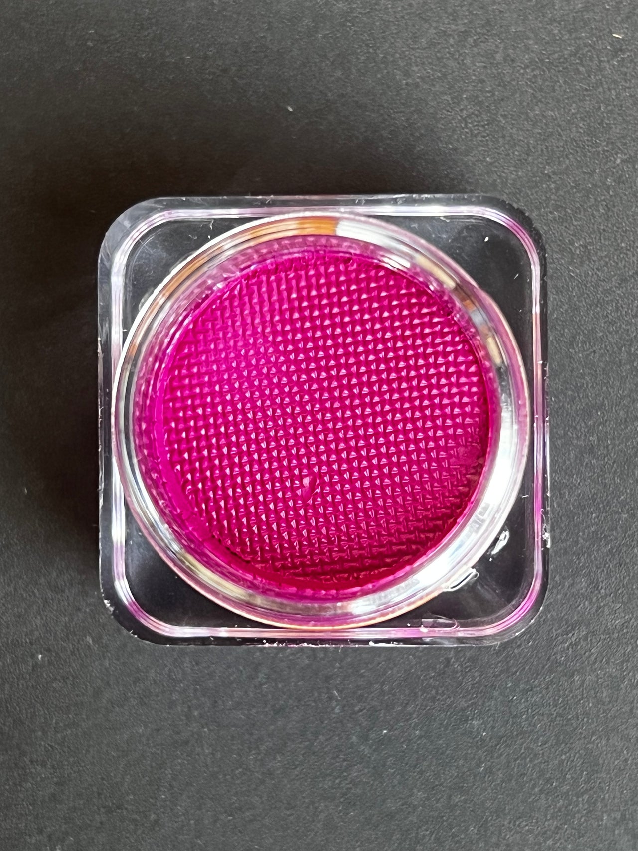 8 - Fuchsia (Pink) Water Activated Graphic Liner